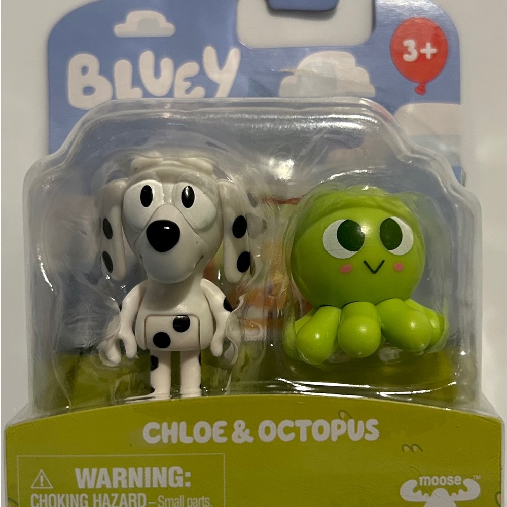 Original Bluey figures new-